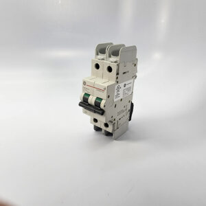 General Electric Circuit Breaker EP101ULH1 C30 30 Amp 120 Volt 1 Pole - Used