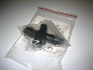 Garmin *BLACK* Inline NMEA 2000 120ohm In-Line Terminator - *NEW* - 010-11096-00