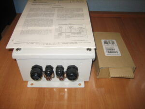 VICON V1311-RB Universal Receiver w/ Board and Installation Manual - Free Shipping
