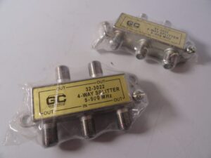 GC Electronics 32-3022 4-Way Splitter (5-900 MHz) QTY of 2