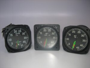 Lot of 3 Cessna Dual Engine Tachometers *Condition Unknown AN5530-2A-34 CM3305-1
