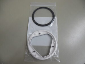 Garmin Surface Mount for GPS Antenna 145-01125-11 - Good Condition