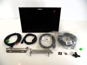 Simrad Display NSO Black Box 16 Pilot House Marine Monitor MO16-P Tested Good