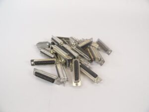 DB25 D-Sub Serial Port 25 Pin Solder Connectors Female Black - LOT OF 20