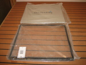 Garmin 010-11986-06 & 010-11987-06 **GMM 190** Bezel and Suncover NEW