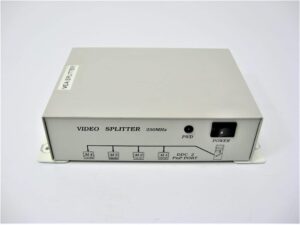 Video Splitter VGA 4WAY 250MHz - Good Condition - Free US Shipping