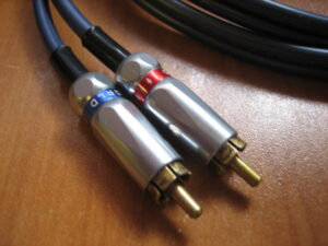 Wireworld Luna 5 LUI OFC Conductor / Symmetricoax CL2 4 FT.  - Free Shipping