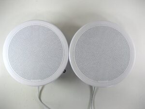 Fusion FM-F77RW 7.7" Flush-Mount Marine Speakers (Round White Grilles) Tested 90 Day Wrnty