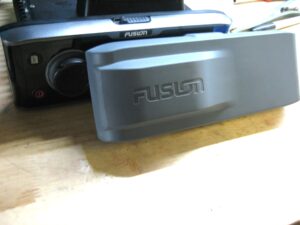 Fusion Sun/Dust Silicone Sun Cover for 600 700 Series Stereos S00-0052-08