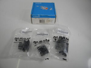 Garmin Replacement RAM Mount Kit for Zumo Sat Nav - NEW OEM - 010-10962-00