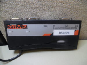 QIMZ QKVM-2 KVM 2-Port Switch - FREE US SHIPPING