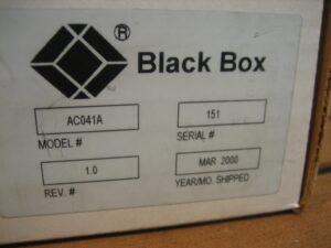Black Box AC041A S-Video Switcher Splitter w/ P6 Remote Control *NEW*