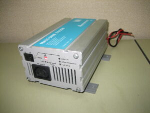 MASTERVOLT Mass Sine 24/250 Inverter, 24vdc in / 230vac out - TESTED!