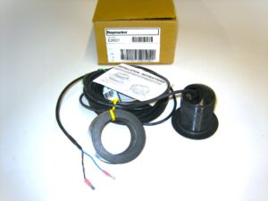 Raymarine E26021 "Shorty" P7 200khz Transducer for ST30 Depth & Bidata *NEW*