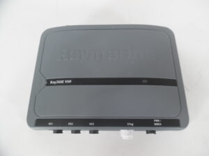 Raymarine RAY260E Black Box DSC Marine European VHF  **Basic Functionality**-For Parts