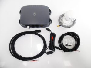 Raymarine SR50 Sirius Weather/Radio Kit - E03014 - New-Open Box - 90 Day Warranty!