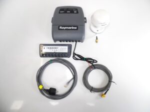 Raymarine SR6 Sirius Sat Wx/XM Receiver & HS Switch w/Accessories - E32122 - 90 Day Warranty!