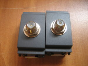 Vimar Idea 1 Port  F Type Coaxial Cable  Coupler Wall Plate Insert --  Set of 2 - Free Shipping