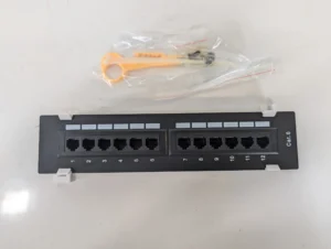 WBOX 12-Port Vertical CAT6 Patch Panel With Bracket - NEW Open Box-
