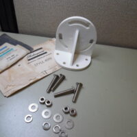 Shakespeare 4000 Right Angle Mount Kit for 495 Mount & Built In Round Type Base