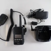 ICOM IC-F60V Compact UHF Radio Handset with Charger - Tested