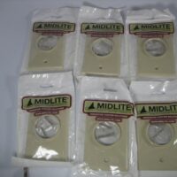 Midlite 1GIV Ivory One Gang Wireport with Screws *Lot of 6* - NEW