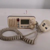 Icom IC-402 Compact Marine VHF Radio - Tested