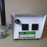 Digitor M-1152 250W Stepdown Transformer 230/240 VAC to 115 VAC