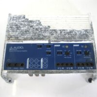 JL Audio M400/4 98271 Full-Range Marine Amplifier As-Is For Parts/Repair No Returns No Warranty