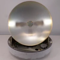 KVH TracVision M5 Marine Satellite TV Tracking Antenna in Dome - *Tested*