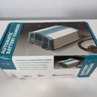 Mastervolt IVO 12/25-3 43012500 Battery Charger 12V Systems 110-240VAC 50-60Hz NEW Open Box